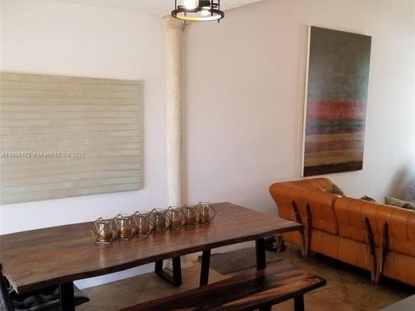 9535 SW 148th Ave Cir E, Miami FL 33196