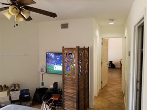 9535 SW 148th Ave Cir E, Miami FL 33196