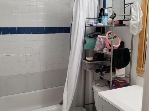 9535 SW 148th Ave Cir E, Miami FL 33196