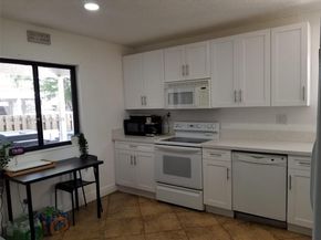 9535 SW 148th Ave Cir E, Miami FL 33196