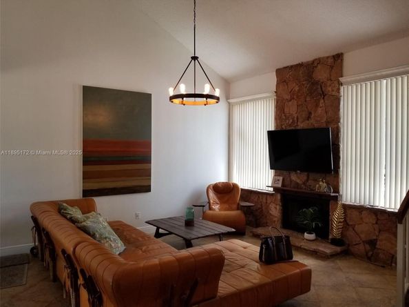 9535 SW 148th Ave Cir E, Miami FL 33196
