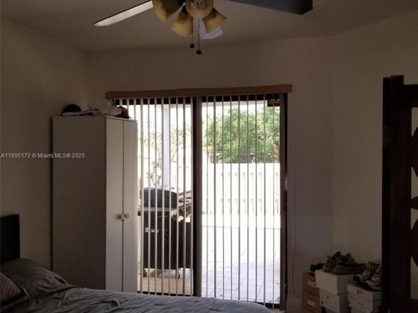 9535 SW 148th Ave Cir E, Miami FL 33196