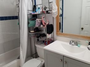 9535 SW 148th Ave Cir E, Miami FL 33196