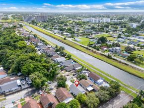 21032 SW 121st Ave, Miami FL 33177