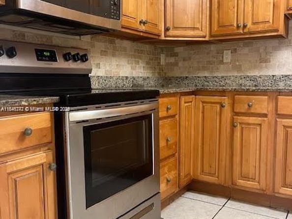 20850 San Simeon Way 3095, Miami FL 33179