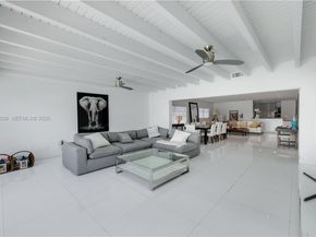 1405 Stillwater Dr, Miami Beach FL 33141