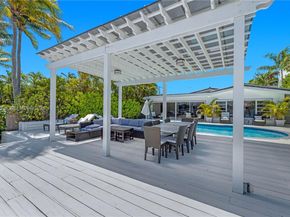 1405 Stillwater Dr, Miami Beach FL 33141