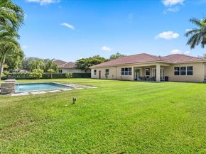 4074 SW 140th Ave, Davie FL 33330