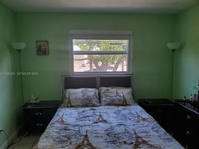 3901 SW 78th Ct 221, Miami FL 33155