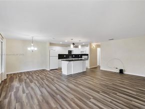 1022 NW 88th Ave C100, Plantation FL 33322