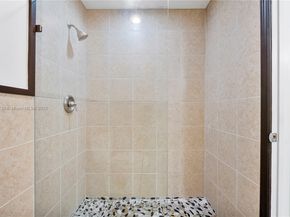 1022 NW 88th Ave C100, Plantation FL 33322