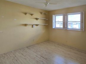 1201 Hillcrest Ct 302, Hollywood FL 33021