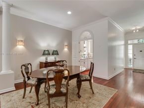 115 Winter Club Ct, Palm Beach Gardens FL 33410