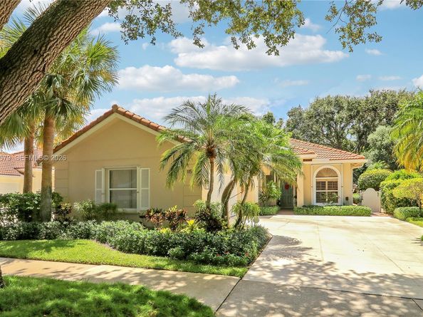 115 Winter Club Ct, Palm Beach Gardens FL 33410