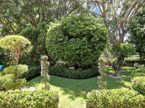 115 Winter Club Ct, Palm Beach Gardens FL 33410