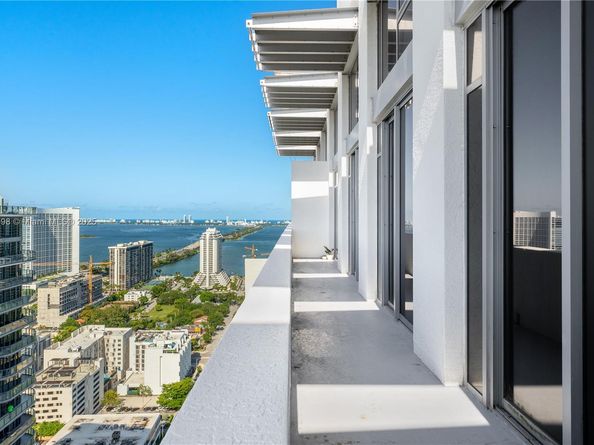 3301 NE 1st Ave PH7, Miami FL 33137
