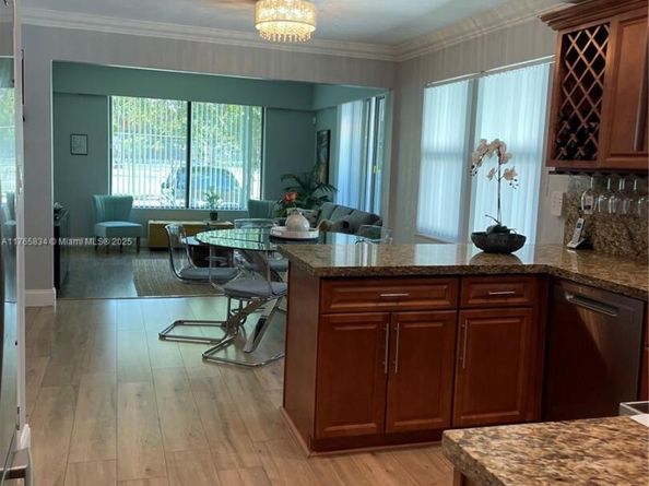 1551 Madison St, Hollywood FL 33020