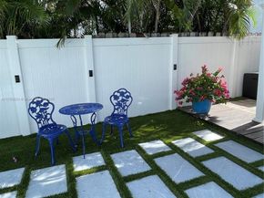 1551 Madison St, Hollywood FL 33020