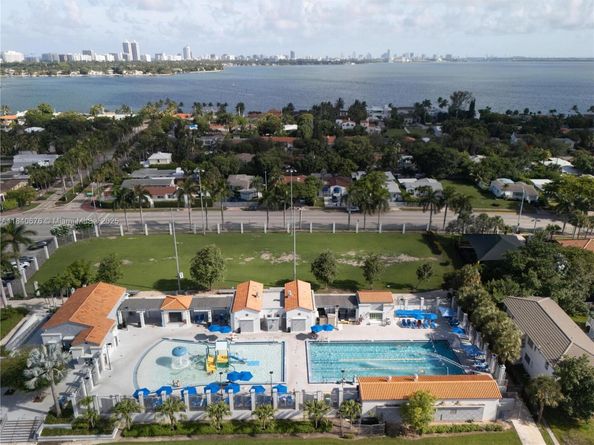 7150 Indian Creek Dr 206, Miami Beach FL 33141