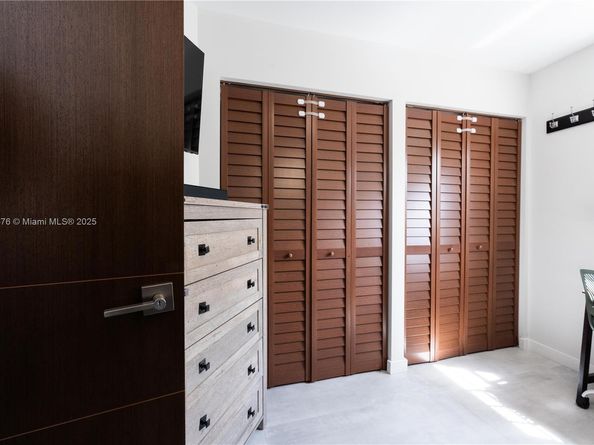 7150 Indian Creek Dr 206, Miami Beach FL 33141
