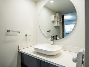 7150 Indian Creek Dr 206, Miami Beach FL 33141