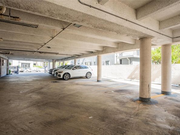 7150 Indian Creek Dr 206, Miami Beach FL 33141