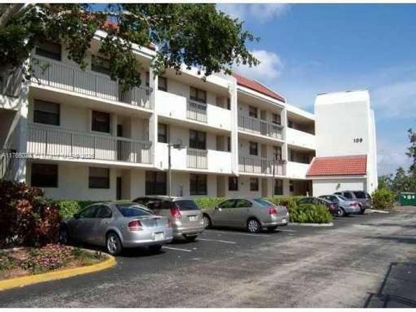 109 Lake Emerald Dr 304, Oakland Park FL 33309