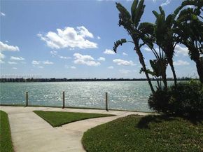 109 Lake Emerald Dr 304, Oakland Park FL 33309