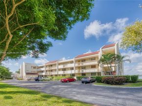 109 Lake Emerald Dr 304, Oakland Park FL 33309