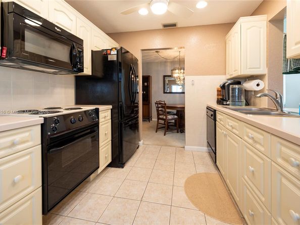 8544 N Campanelli Blvd, Plantation FL 33322