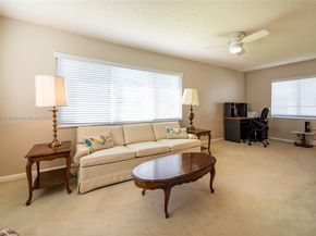 8544 N Campanelli Blvd, Plantation FL 33322