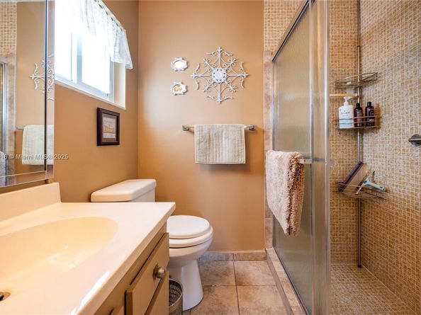 8544 N Campanelli Blvd, Plantation FL 33322