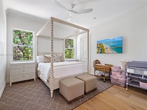 106 Commodore Dr, Jupiter FL 33477