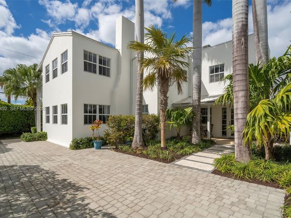 707 W 54th St, Miami Beach FL 33140