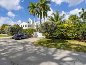 707 W 54th St, Miami Beach FL 33140