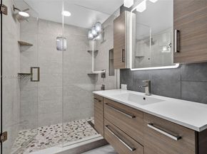 1330 West Ave 3206, Miami Beach FL 33139