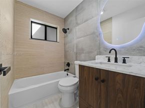 709 SW 4th Ct, Hallandale Beach FL 33009