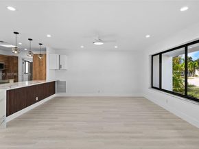 709 SW 4th Ct, Hallandale Beach FL 33009