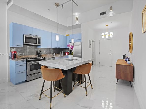2001 Meridian Ave 528, Miami Beach FL 33139