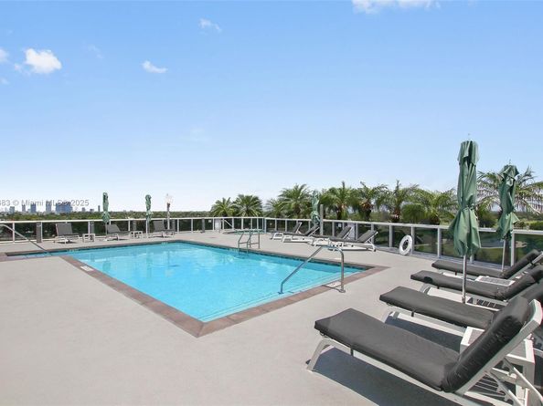 2001 Meridian Ave 528, Miami Beach FL 33139