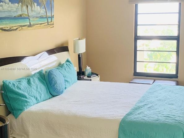 3100 NE 48th St 914, Fort Lauderdale FL 33308