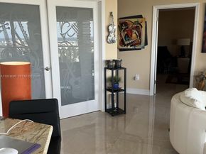 3100 NE 48th St 914, Fort Lauderdale FL 33308