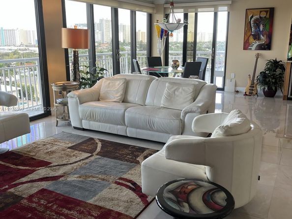 3100 NE 48th St 914, Fort Lauderdale FL 33308