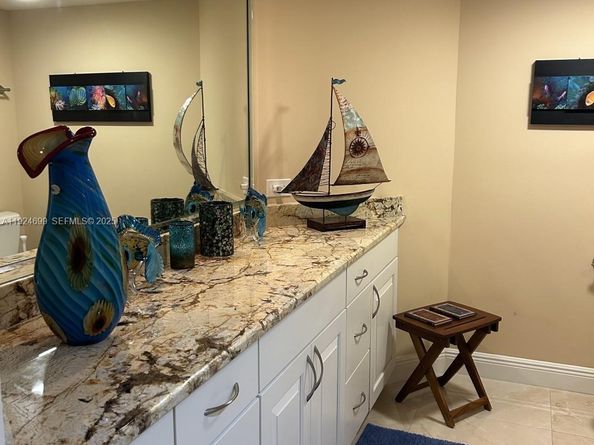 3100 NE 48th St 914, Fort Lauderdale FL 33308