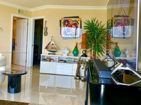 3100 NE 48th St 914, Fort Lauderdale FL 33308