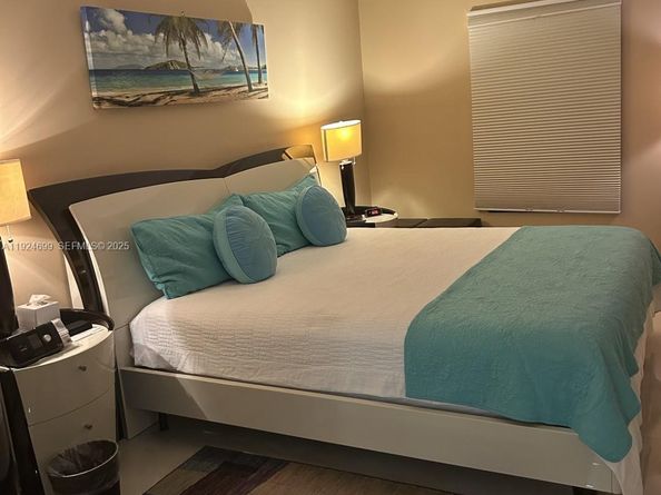 3100 NE 48th St 914, Fort Lauderdale FL 33308