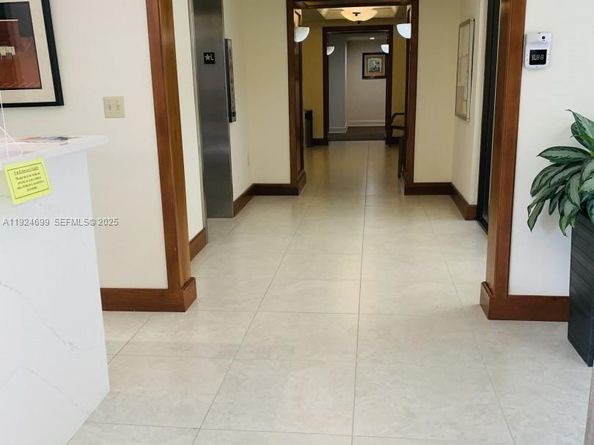 3100 NE 48th St 914, Fort Lauderdale FL 33308