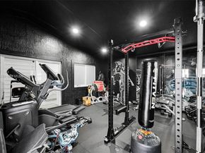 4430 NW 23rd Ave, Miami FL 33142