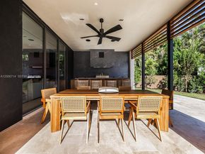 6690 SW 96th St, Pinecrest FL 33156