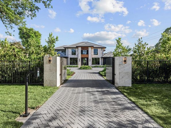 6690 SW 96th St, Pinecrest FL 33156